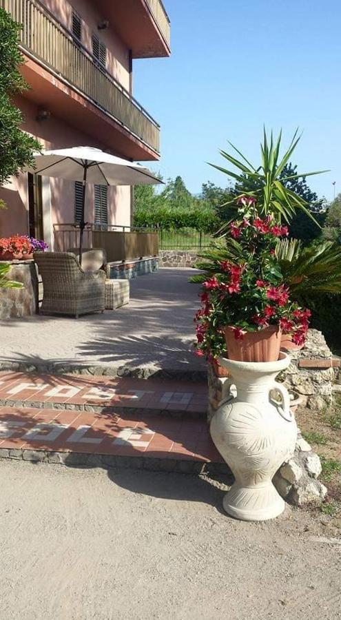 Un Posto Al Sole - Paola Bed & Breakfast Exterior foto